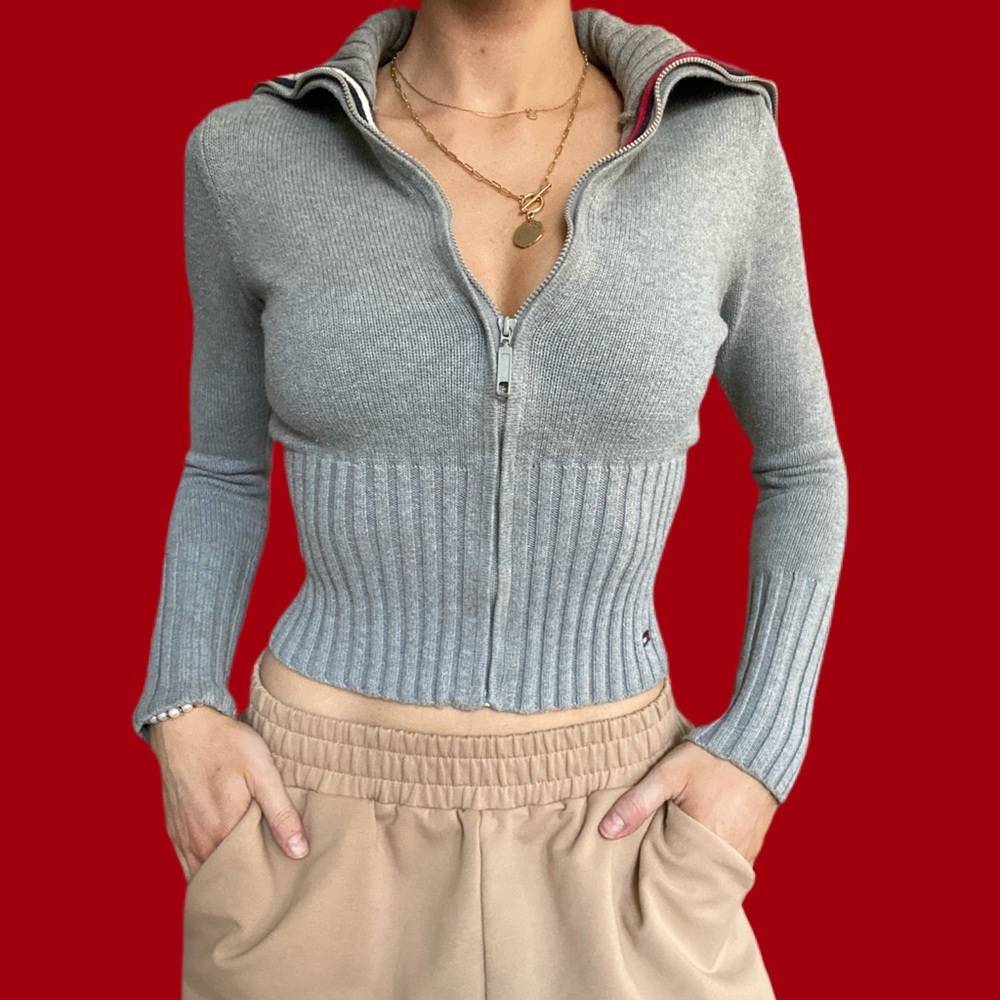 Y2K Tommy Hilfiger zip cropped sweater